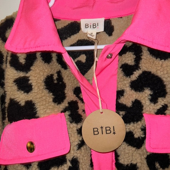 Bibi Leopard Print Jacket with Pink Accents - Picture 3 of 3